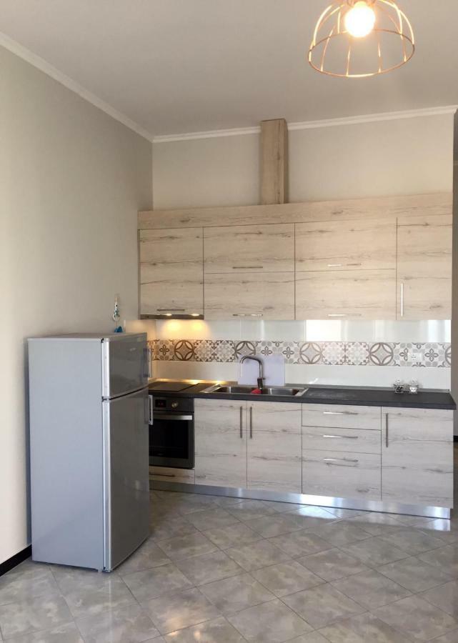 Melody Apartment Vlorë エクステリア 写真
